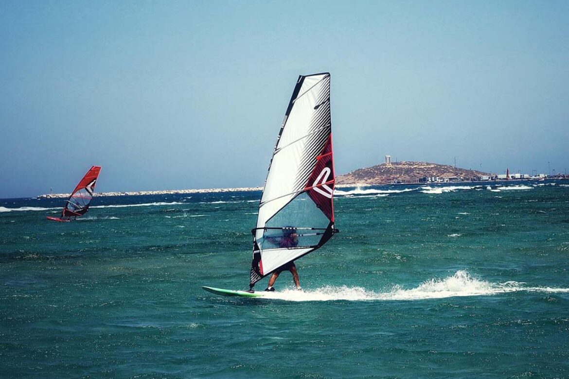 windsurfing lesson in maui